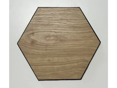 482-1_dekorativni-obklad-na-stenu--dekor-dub--hexagon